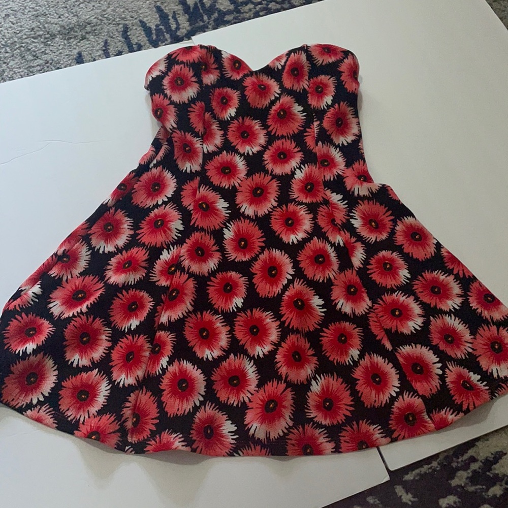 Strapless floral mini dress